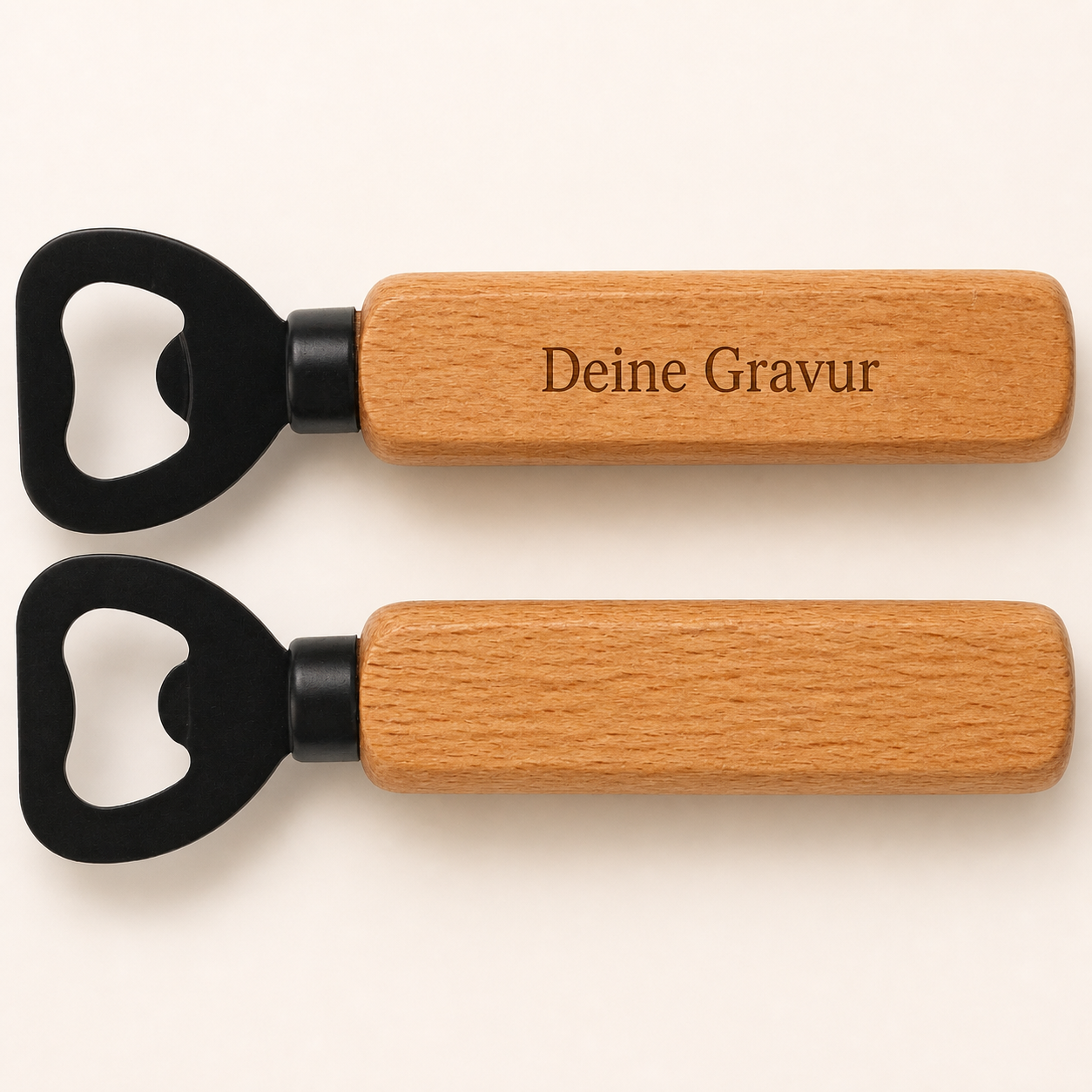 Schwarzer Flaschenöffner aus Buche – personalisiert